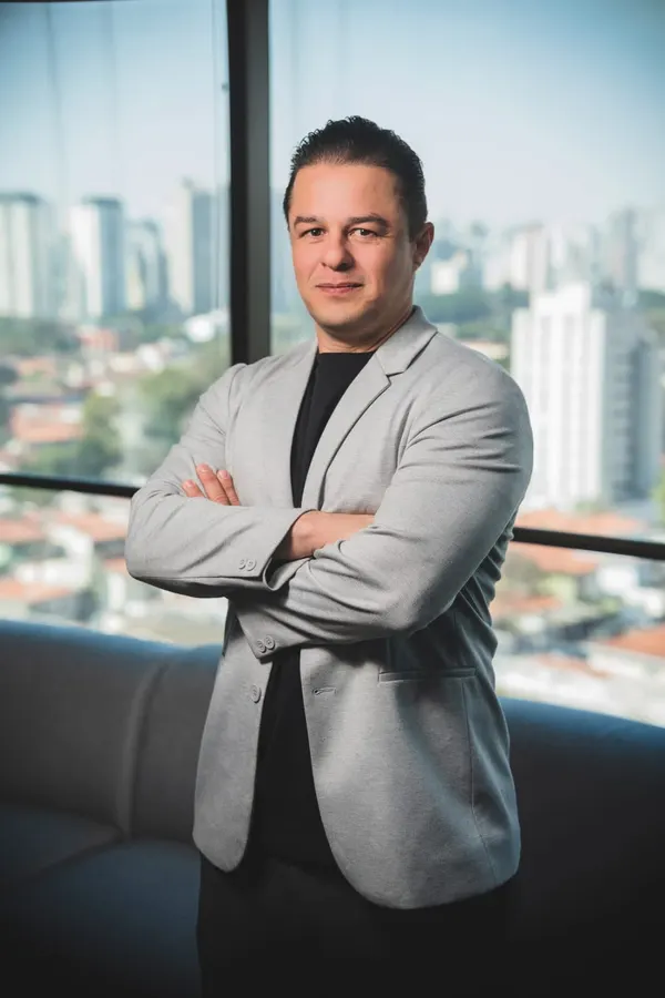 Elton Castro — CEO da AEP